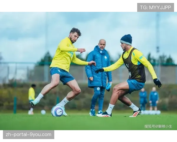 专访瓜迪奥拉：谈论B席在边路内收与拉开宽度之间的平衡艺术