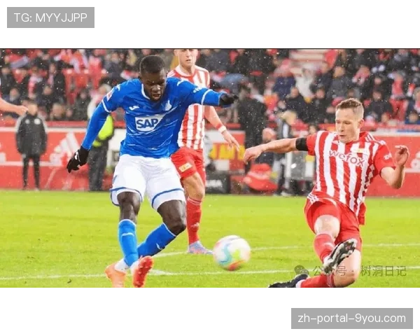 RB莱比锡2-1逆转霍芬海姆，西蒙斯传射建功